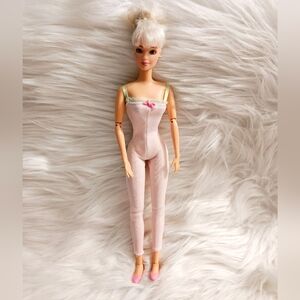 Vintage 1991 Barbie Doll Ballet Recital